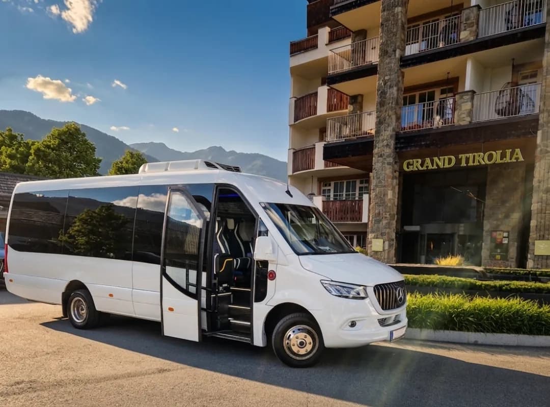 Mercedes-Benz Sprinter Minibus mit 20 Sitzen in Kitzbühel